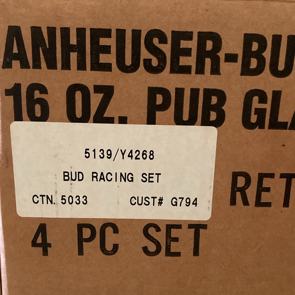 Bud NASCAR Racing Pint Set - Picture 3 of 4
